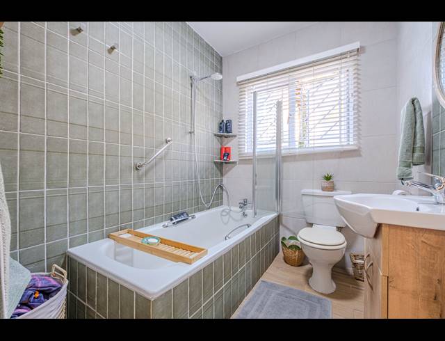 3 BEDROOM APARTMENT FOR SALE IN BALLITO CENTRAL